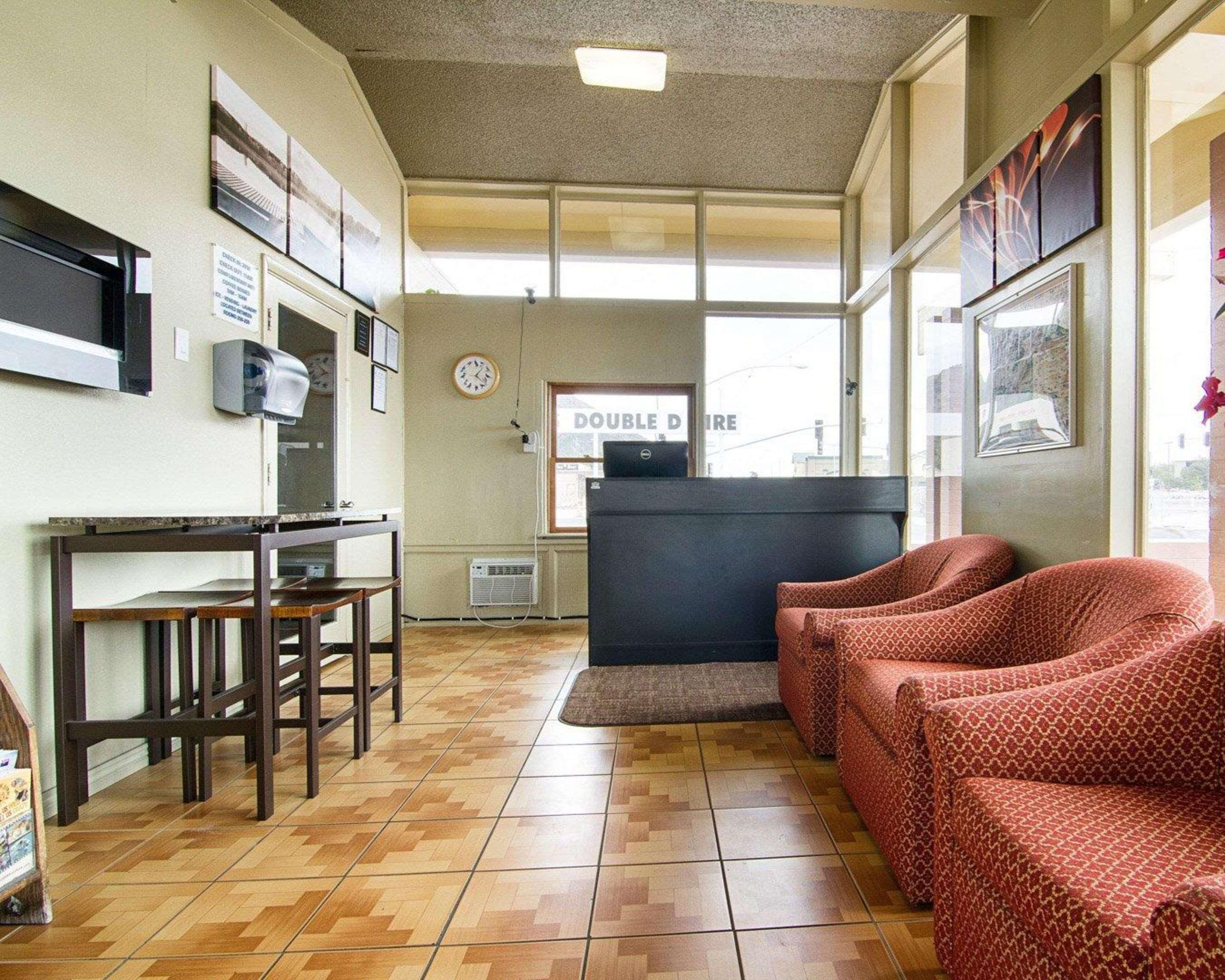 Rodeway Inn Flagstaff East Route 66 المظهر الخارجي الصورة