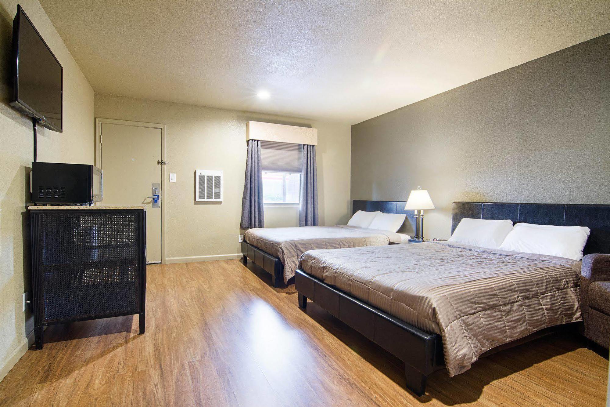Rodeway Inn Flagstaff East Route 66 المظهر الخارجي الصورة
