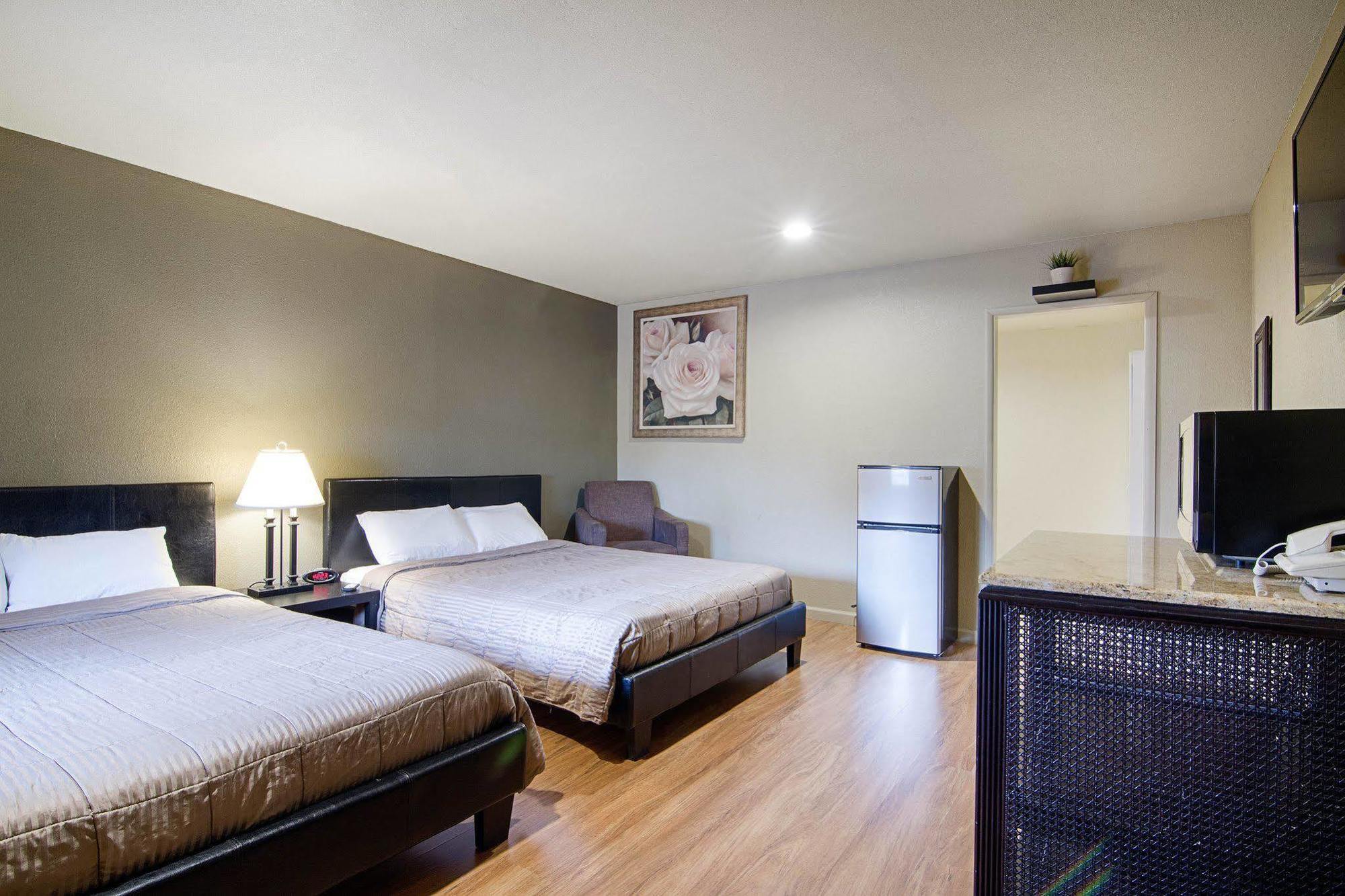 Rodeway Inn Flagstaff East Route 66 المظهر الخارجي الصورة